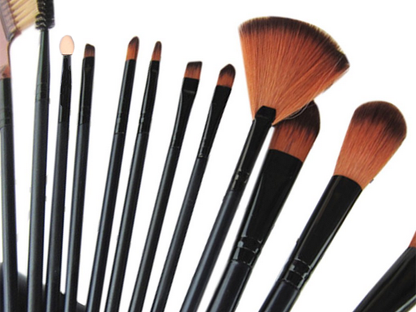 Sada profesionálních štětců na make-up 12 kusů