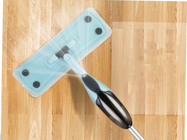 Flat mop with sprayer rolling solid spray 3x microfibra coats