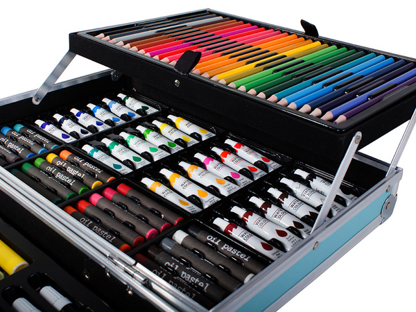 Набор художника для рисования в кейсе 145 шт.