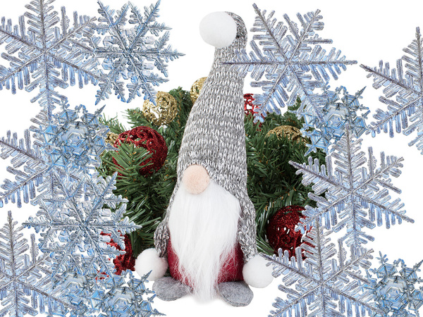 Gnome de noël gnome de noël sous l'arbre de noël