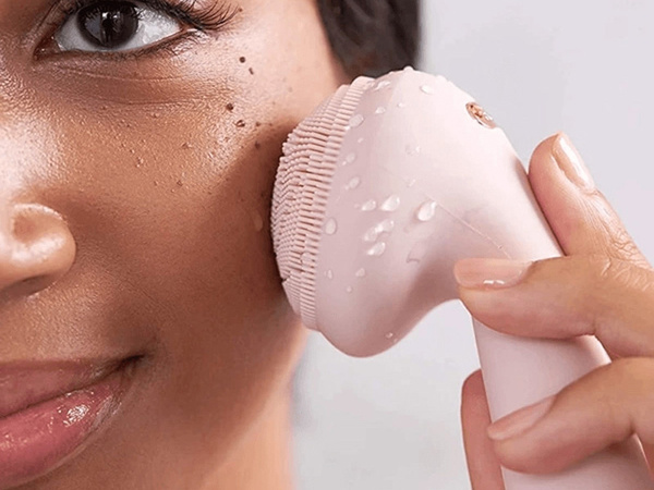 Facial massager sonic brush