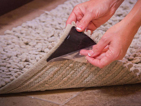 Protizdrsna podloga za preproge 8