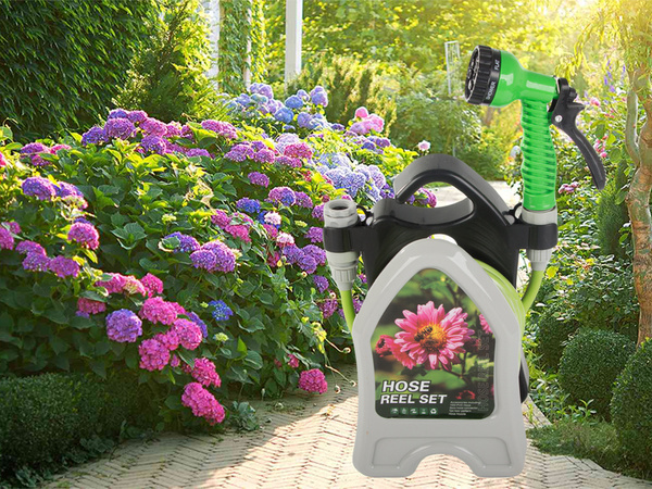 Tuyau d'arrosage de jardin sur pied avec pistolet enroulé 10m