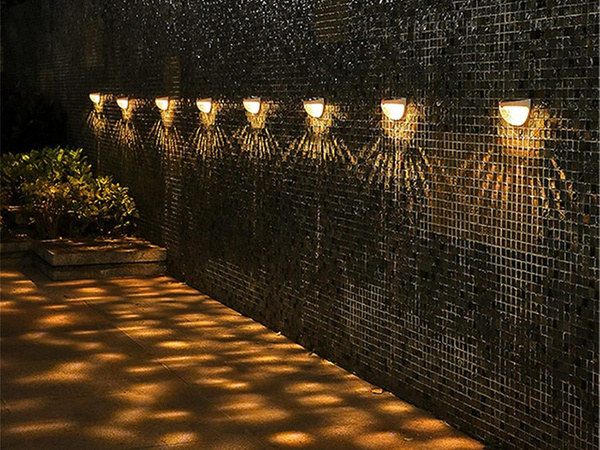 Saulės žibintas sieninis šviestuvas sutemų jutiklis vedė fasado sodo šviestuvą