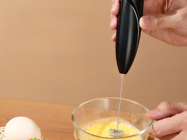 Electric milk and coffee frothing device hand-held mini mixer kitchen whisk