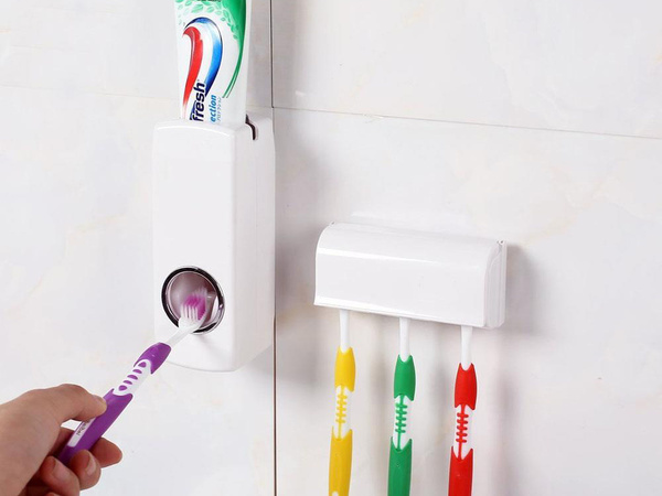 Distributeur de dentifrice support pour brosse à dents