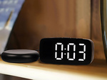 Budzik zegar elektroniczny z padem wibracyjnym led alarm cyfrowy sieciowy