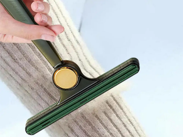 Brush roller for cleaning dog hair from rugs and carpets double sided