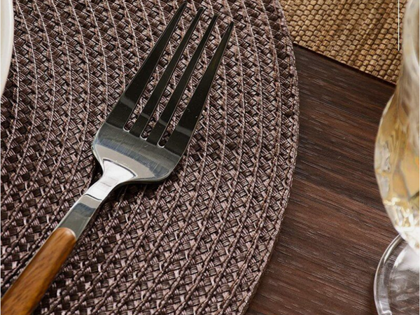 Round placemat for kitchen table plaited table mat brown