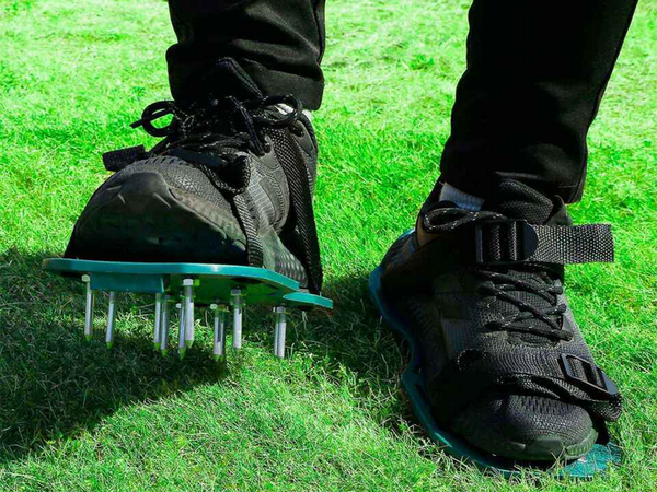 Garten-vertikutierer schuhabdeckungen grosse spikes für rasenbelüftung