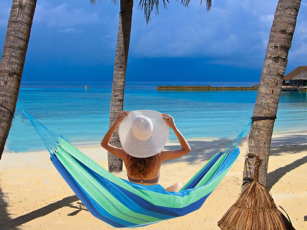 Krāsains svītrains dārza hammaks ar vienu personu 200x80 kabatā etui