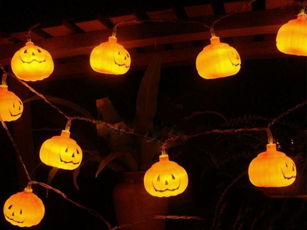 Tekvicové svetlá 10 viedlo závesné halloween 200cm svetelná dekorácia tekvicová dekorácia