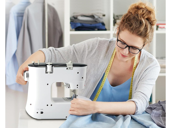 Máquina de coser portátil accesorios para el hogar portátil 12 puntadas con pedal