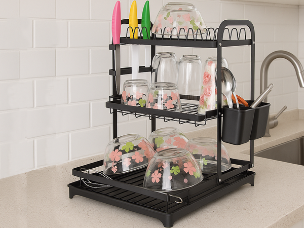 Séchoir à vaisselle pour assiettes, couverts et tasses à trois niveaux avec égouttoir et plateau