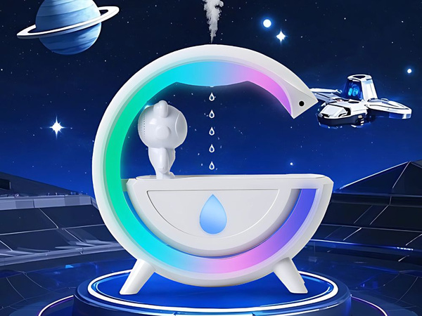 Vlažilnik zraka z zvočnikom bluetooth vodil astronavt usb megla rgb