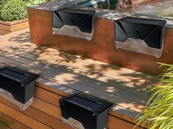 Napelemes lámpák 4 db led kert lépcső terasz kerítés szürkület érzékelő