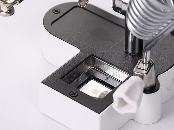 Pájecí sada pro třetí ruku držák lupy vedl