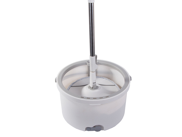 Rotary mop 360 spin bucket set 2x microfibre pads
