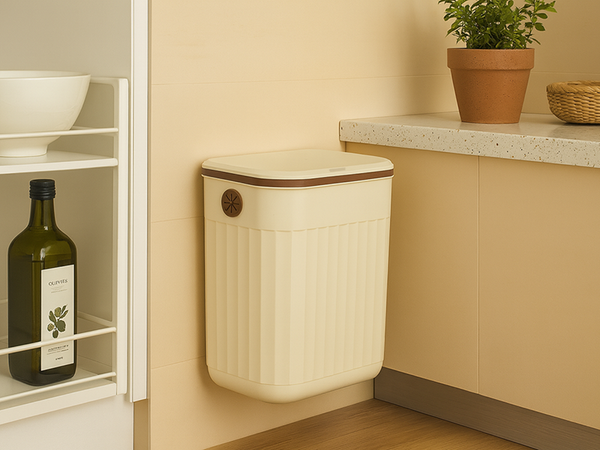 Cubo de basura de cocina para el cuarto de baño colgante independiente con tapa