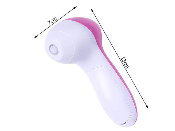 Elektrický masážny strojček na čistenie tváre 4v1