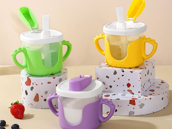 Gobelet bébé en silicone 300ml avec paille