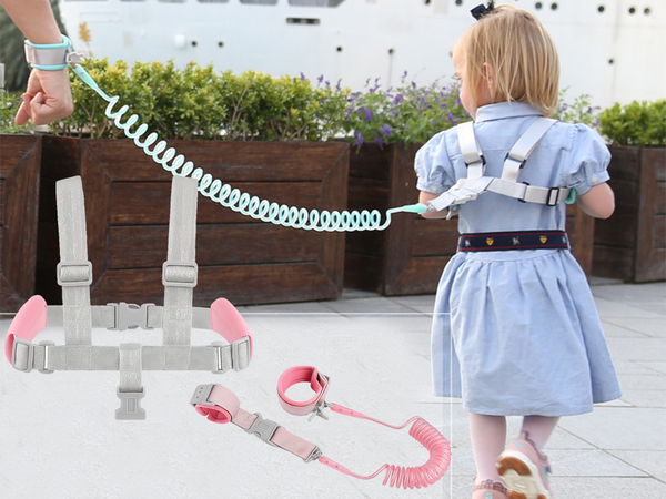 Harness strap for children to prevent escape and getting lost, adjustable