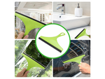 Window cleaning wiper with window water handle
