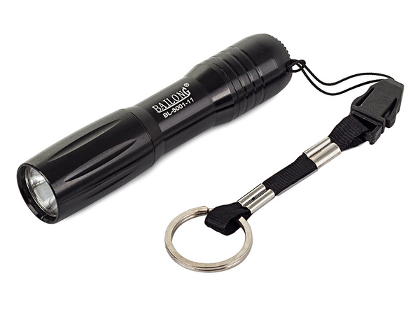 Taktická mini svítilna na klíče na baterie