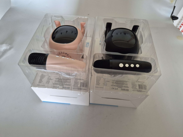 Bluetooth karaoke zvočnik z mikrofonom led barvni kvadrati rgb glasba