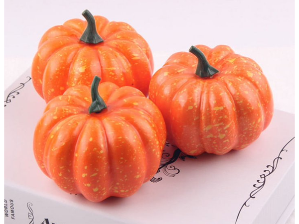 Dekoratívna tekvica umelá polystyrénová dekorácia halloween jeseň
