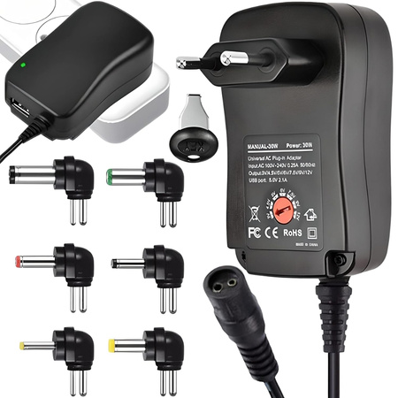 UNIVERSAALNE TOITEAADAPTOR REGULEERITAV MITME VAHEKOHAGA 6 PISTIKUT 3V-12V