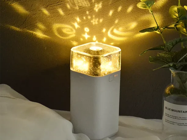 Umidificator stea proiector lumina de noapte