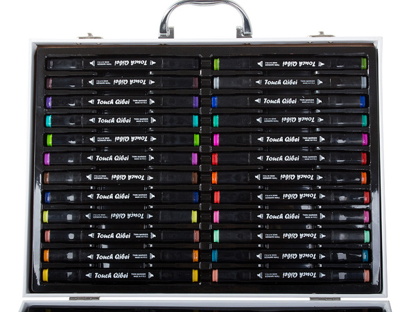 Setul artistului pentru pictură în caz 66 buc