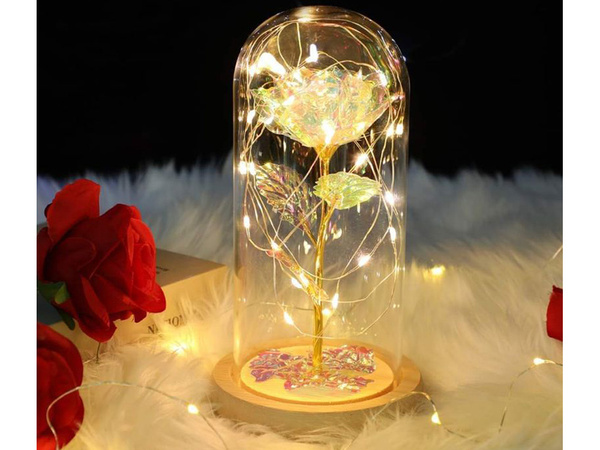 Večná ruža v sklenenom darčekovom svietiacom boxe sklenená drevená základňa.
