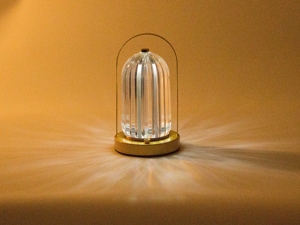 Nakts lampa galda kristāla rezultātā laterna touch