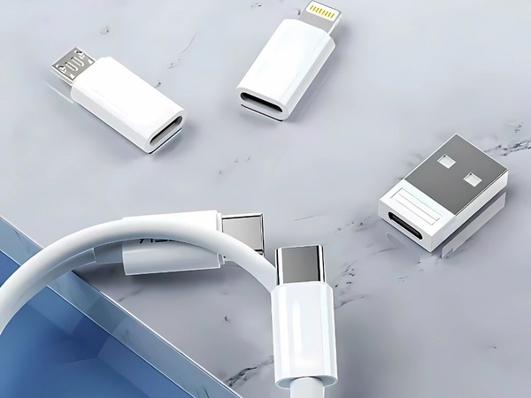 5-in-1 adapter kit usb-c mikro usb typ a telefoni kasutuses
