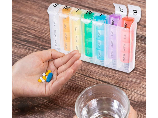 Gyógyszeres doboz tabletták doboz heti napszak gyógyszeres kazetta