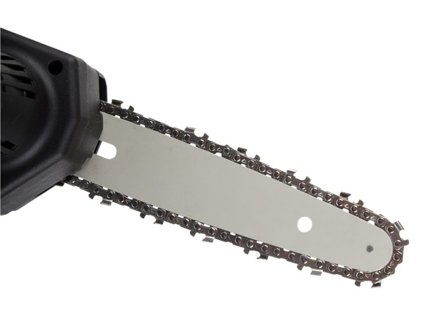 Mini 6 inch cordless chainsaw