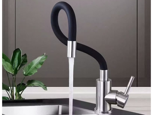 Flexible küchenarmatur mit schwenkbarem auslauf 360 flexibel