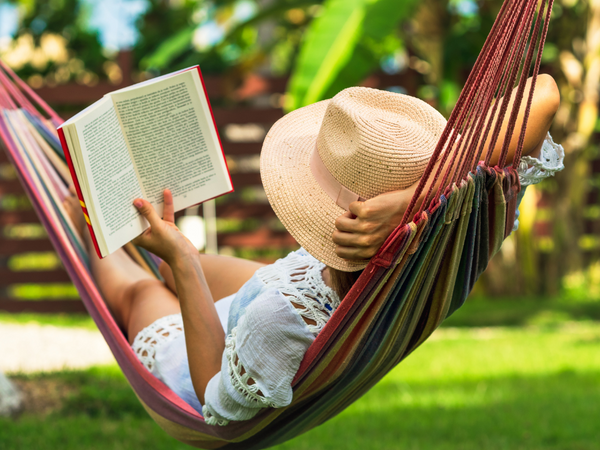 Záhradná hojdacia sieť dvojitá xxl turistický pruhovaný poťah 200 x 150 veľký