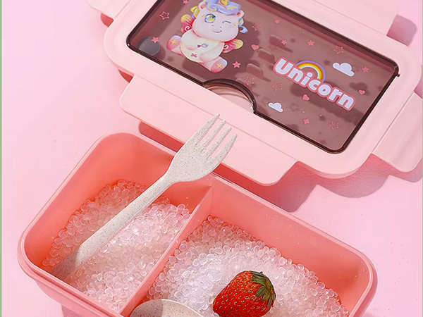 Lunchbox homemade breakfast container for school dividers cutlery