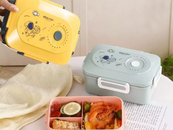 Lunchbox breakfast container lunch with compartments cutlery