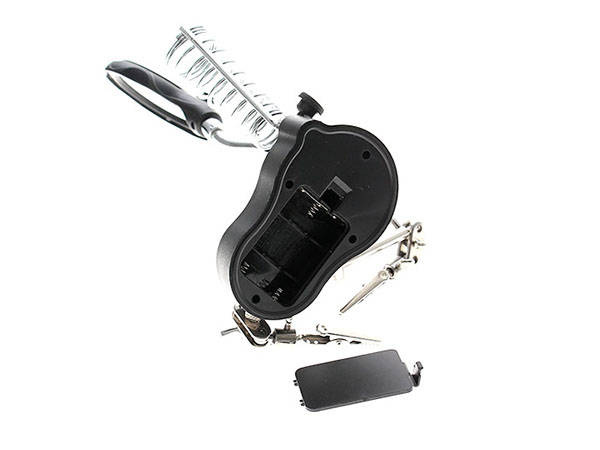 Magnifying glass third hand handle led illumination