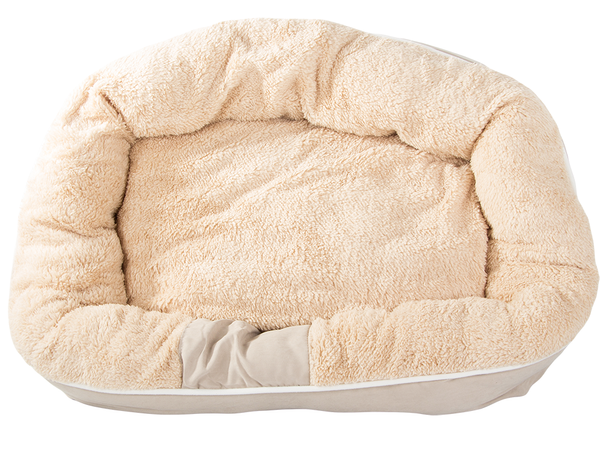 Pluusist koera mänguvoodi pehme padi diivanil voodipesu kohev