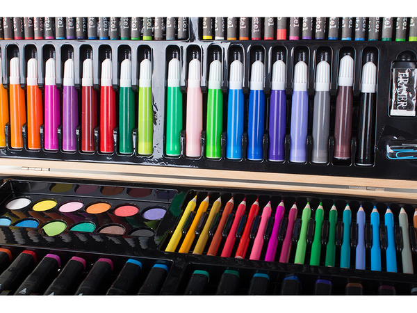 Umelecká sada maľovacích prístrojov 188 ks