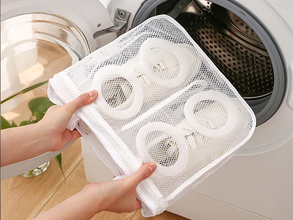Mesh pouch for washing children's shoes with zipper capacious