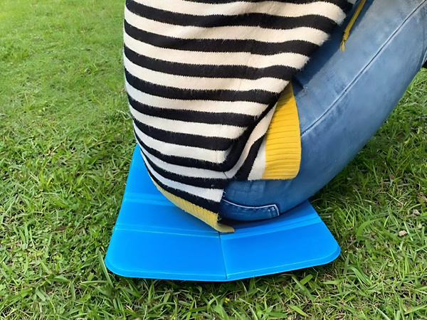 TAPIS PLIANT POUR S'ASSEOIR CAMPING CAMPING PLAGE KARIMATA