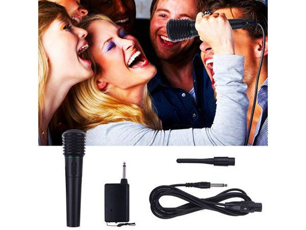 Vezeték nélküli karaoke mikrofon + állomás + kábel!