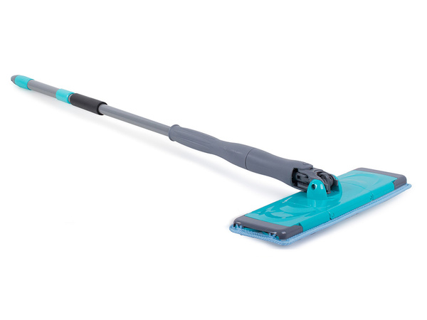 Flat mop for floor cleaning non-dripping titan twist
