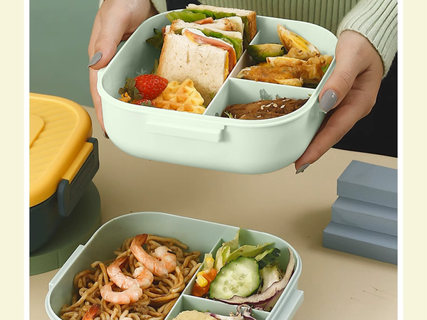 Lunchbox śniadaniówka pojemnik na śniadanie obiad z przegródkami sztućce